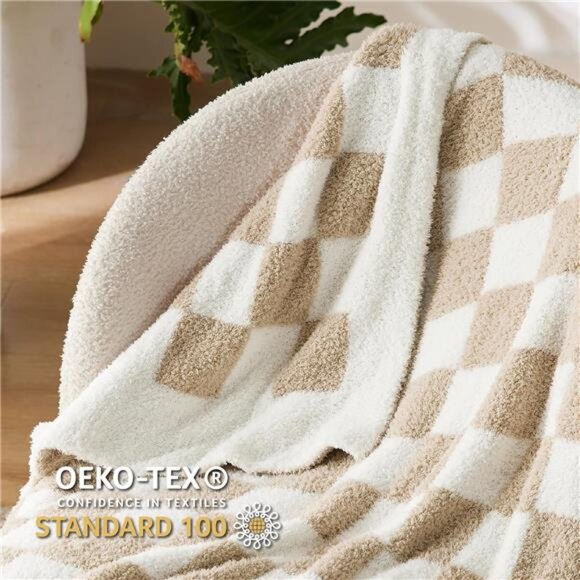 Bedsure Checkered Throw Blanket for Couch, Bed - Cozy, Soft, Anti-Static, Warm - Picture 13 of 14